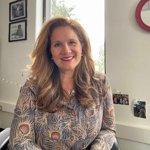 Meet your Posher, Pilar